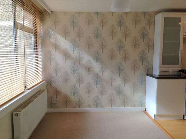  Image of 2 bedroom Apartment to rent in Vicarage Road Leigh Woods Bristol BS8 at Leigh Woods  Bristol, BS8 3PH