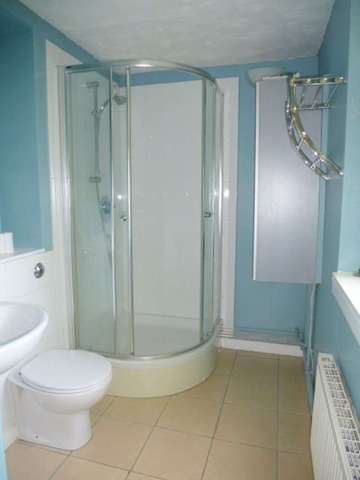  Image of 2 bedroom Apartment to rent in Vicarage Road Leigh Woods Bristol BS8 at Leigh Woods  Bristol, BS8 3PH