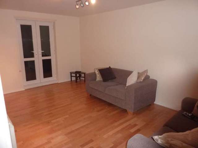  Image of 2 bedroom Flat to rent in Armstrong Quay Liverpool L3 at City Centre  Liverpool, L3 4EF