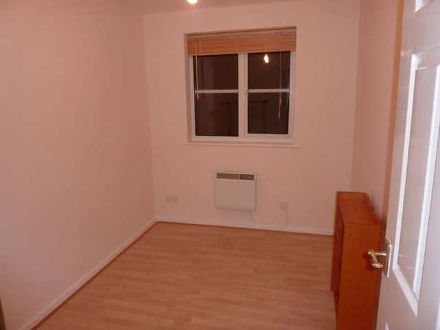  Image of 2 bedroom Flat to rent in Armstrong Quay Liverpool L3 at City Centre  Liverpool, L3 4EF