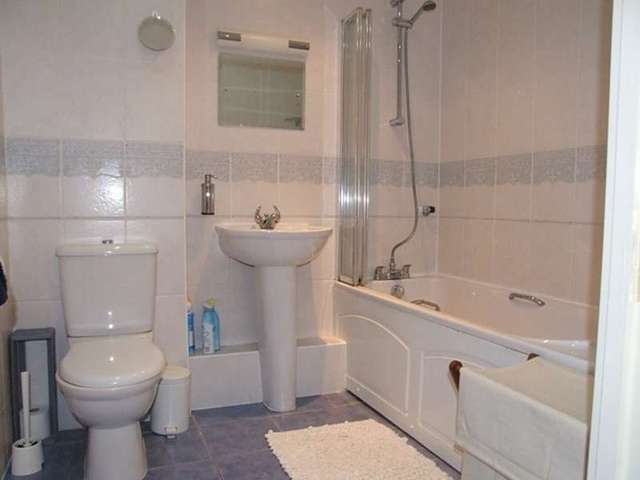  Image of 2 bedroom Flat to rent in Hulse Road Shirley Southampton SO15 at 19 Hulse Road  Southampton, SO15 2SD