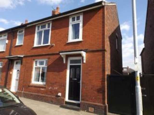  Image of 3 bedroom Semi-Detached house for sale in Audenshaw Road Audenshaw Manchester M34 at Audenshaw Manchester Audenshaw, M34 5NL