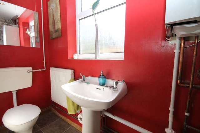  Image of 3 bedroom Semi-Detached house for sale in Aylestone Drive Aylestone Leicester LE2 at Aylestone Drive Aylestone Leicester, LE2 8QD