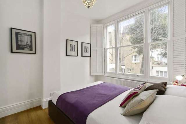  Image of 2 bedroom Ground Flat to rent in Aynhoe Road London W14 at Aynhoe Road  London, W14 0QA