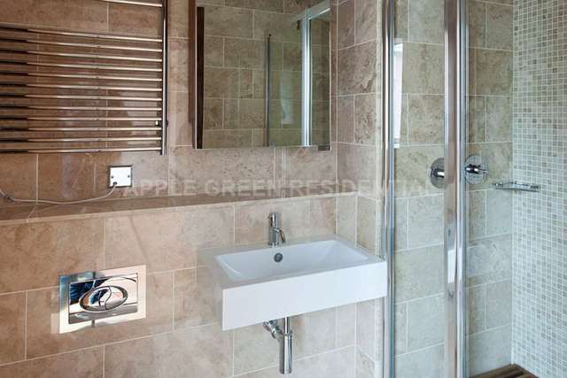  Image of 4 bedroom Apartment to rent in Baker Street London NW1 at Baker Street Baker Street London, NW1 6XE