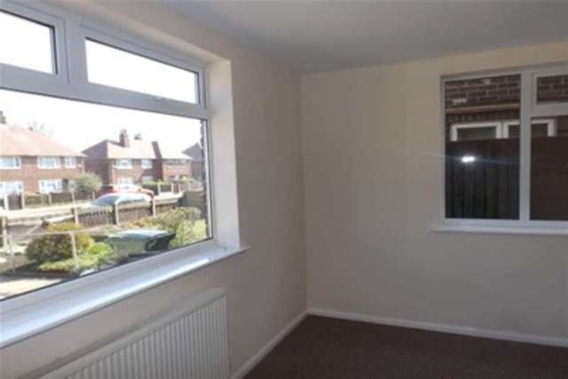  Image of 3 bedroom Semi-Detached house to rent in Bancroft Lane Mansfield NG18 at Mansfield, NG18 5LL
