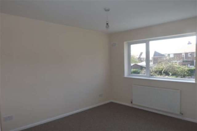 Image of 3 bedroom Semi-Detached house to rent in Bancroft Lane Mansfield NG18 at Mansfield, NG18 5LL