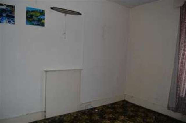  Image of 3 bedroom Property for sale in Barry Road Pontypridd CF37 at Barry Road Pontypridd Pontypridd, CF37 1HY