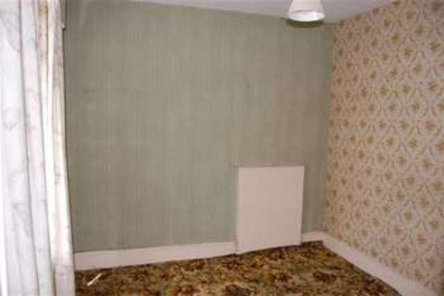 Image of 3 bedroom Property for sale in Barry Road Pontypridd CF37 at Barry Road Pontypridd Pontypridd, CF37 1HY