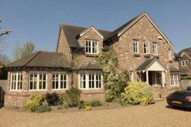  Image of 4 bedroom Detached house for sale in Barton Road Wisbech PE13 at 172 Barton Road  Wisbech, PE13 4TG