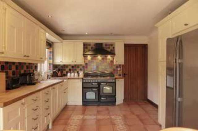  Image of 4 bedroom Detached house for sale in Barton Road Wisbech PE13 at 172 Barton Road  Wisbech, PE13 4TG
