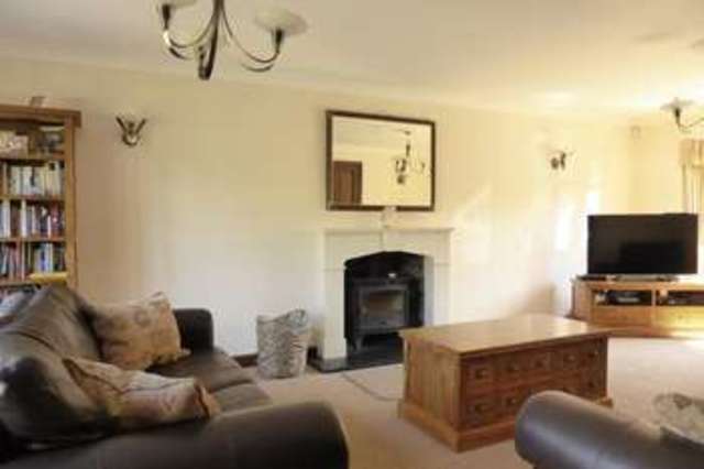  Image of 4 bedroom Detached house for sale in Barton Road Wisbech PE13 at 172 Barton Road  Wisbech, PE13 4TG