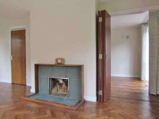 Image of 4 bedroom Detached house to rent in Bath Street Abingdon OX14 at Abingdon, OX14 1EA