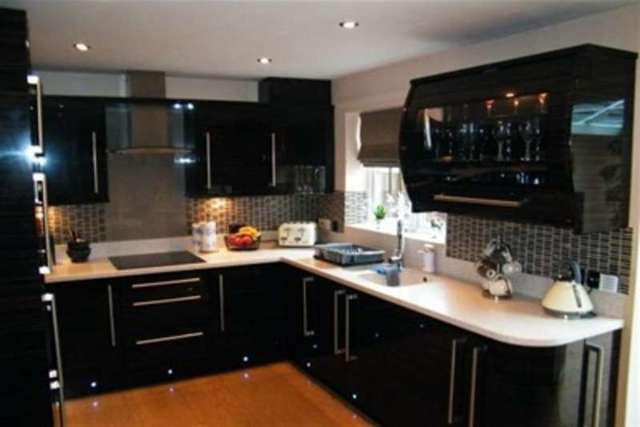 Image of 4 bedroom Terraced house to rent in Baugh Close Washington NE37 at Washington, NE37 1SN