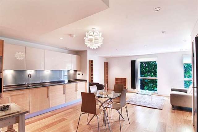  Image of 1 bedroom Flat to rent in Bermondsey Square London SE1 at London Bridge, SE1 3UN