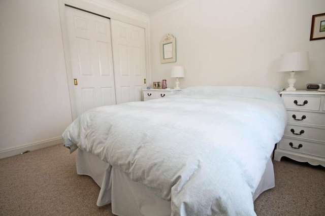  Image of 4 bedroom Detached house for sale in Berrall Way Billingshurst RH14 at Billingshurst, RH14 9PQ