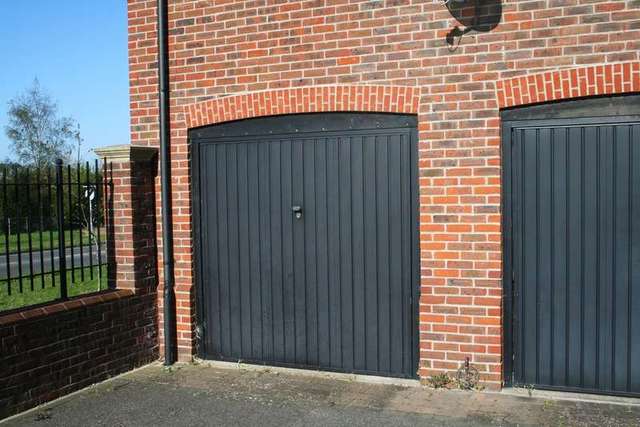  Image of 2 bedroom Terraced house for sale in Holders Close Billingshurst RH14 at Billingshurst West Sussex Billingshurst, RH14 9HL