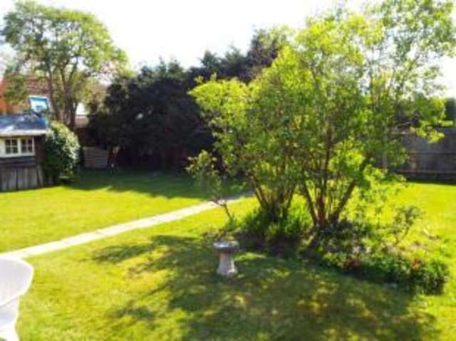  Image of 3 bedroom Bungalow for sale in Foxley Lane Binfield Bracknell RG42 at Binfield Bracknell Binfield, RG42 4DB