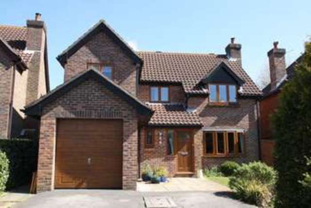  Image of 4 bedroom Detached house for sale in Byron Close Bishops Waltham Southampton SO32 at Byron Close Bishops Waltham Southampton, SO32 1RS