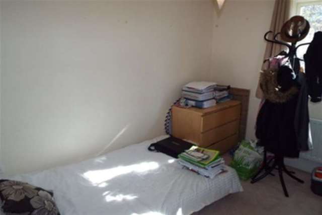  Image of 2 bedroom Flat to rent in Westmorland Road Newcastle upon Tyne NE4 at Newcastle upon Tyne, NE4 6EF