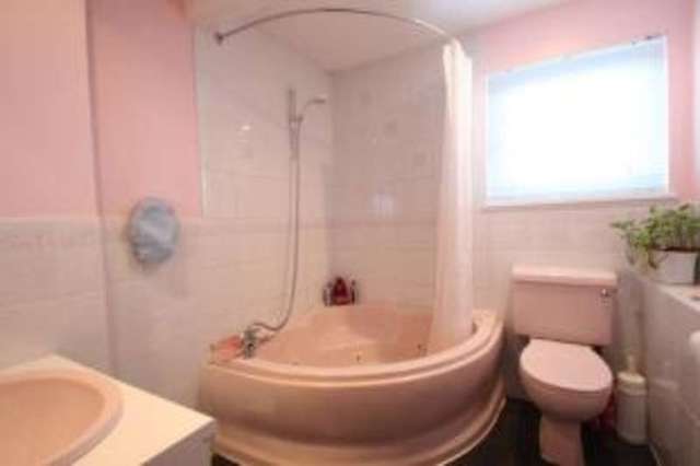  Image of 2 bedroom Terraced house for sale in Bonnyton Drive Eaglesham Glasgow G76 at Eaglesham  Eaglesham, G76 0NG