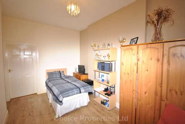  Image of 2 bedroom Cottage for sale in Bourtreehall Girvan KA26 at Bourtreehall  Girvan, KA26 9EN