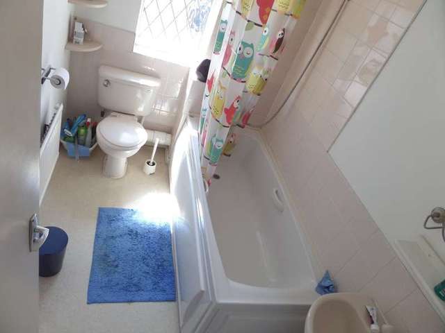  Image of 2 bedroom Terraced house to rent in Bowman Close Stratton Swindon SN3 at Stratton St Margaret Swindon Wilts, SN3 4YQ