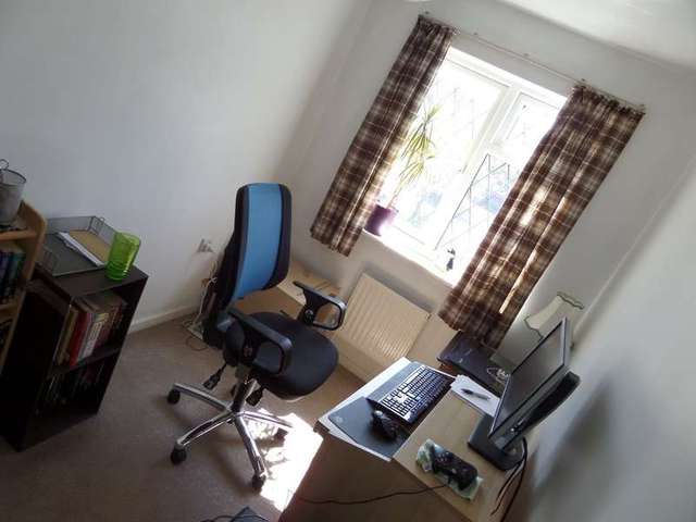  Image of 2 bedroom Terraced house to rent in Bowman Close Stratton Swindon SN3 at Stratton St Margaret Swindon Wilts, SN3 4YQ