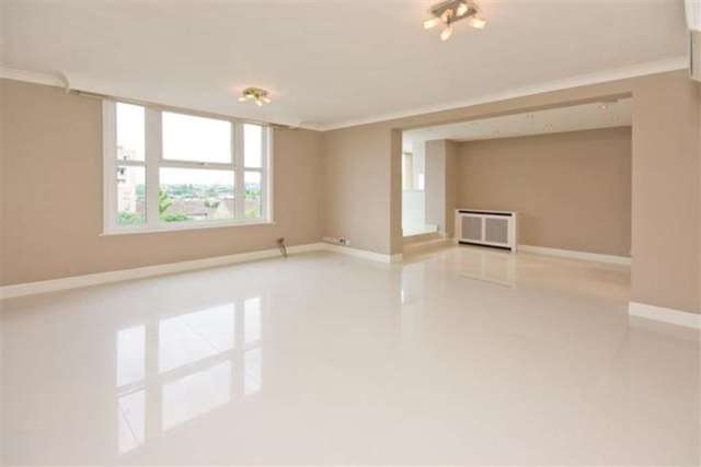  Image of 3 bedroom Flat to rent in St. Johns Wood Park London NW8 at St John`s Wood Park St John`s Wood London, NW8 6NJ