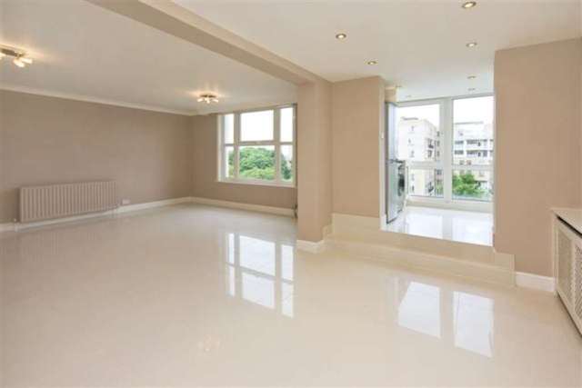  Image of 3 bedroom Flat to rent in St. Johns Wood Park London NW8 at St John`s Wood Park St John`s Wood London, NW8 6NJ