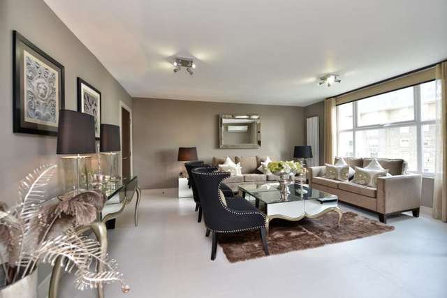  Image of 3 bedroom Flat to rent in St. Johns Wood Park London NW8 at St John`s Wood Park St John`s Wood London, NW8 6NL