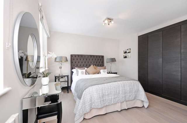  Image of 3 bedroom Apartment to rent in St. Johns Wood Park London NW8 at St Johns Wood Park St John`s Wood London, NW8 6NL