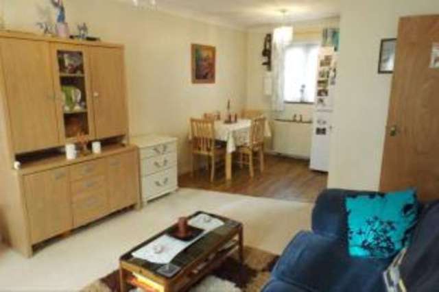  Image of 1 bedroom Flat for sale in Mill Court Braintree CM7 at Braintree Essex Braintree, CM7 3RH