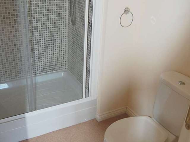  Image of 4 bedroom Detached house to rent in Bramley Copse Long Ashton Bristol BS41 at Bristol, BS41 9FG