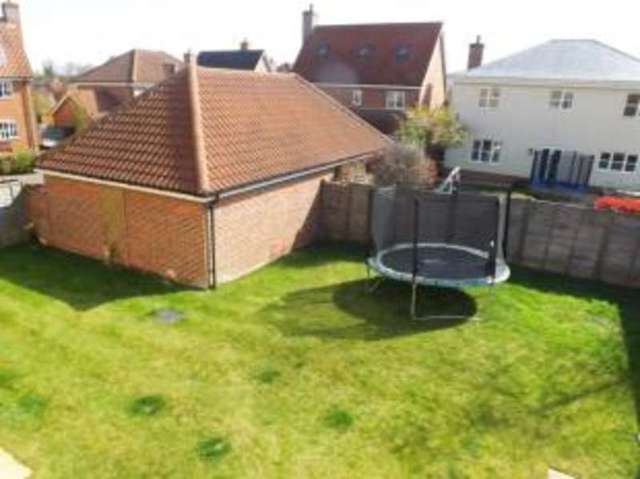  Image of 1 bedroom Flat for sale in Bromedale Avenue Mulbarton Norwich NR14 at Bromedale Avenue Mulbarton Mulbarton, NR14 8GG