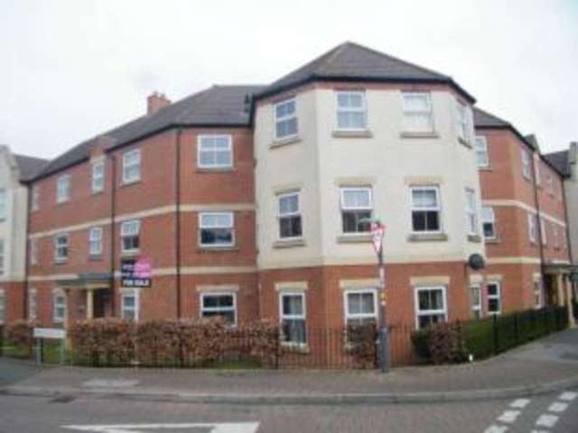  Image of 2 bedroom Flat for sale in Brookfield Road Kings Norton Birmingham B30 at Kings Norton Birmingham Cotteridge, B30 3QY