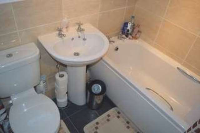  Image of 3 bedroom Semi-Detached house for sale in Brushfield Avenue Sileby Loughborough LE12 at Brushfield Avenue Sileby Loughborough, LE12 7NX