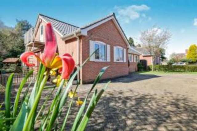  Image of 3 bedroom Bungalow for sale in Davey Close Bungay NR35 at Bungay Suffolk Mettingham, NR35 1LN