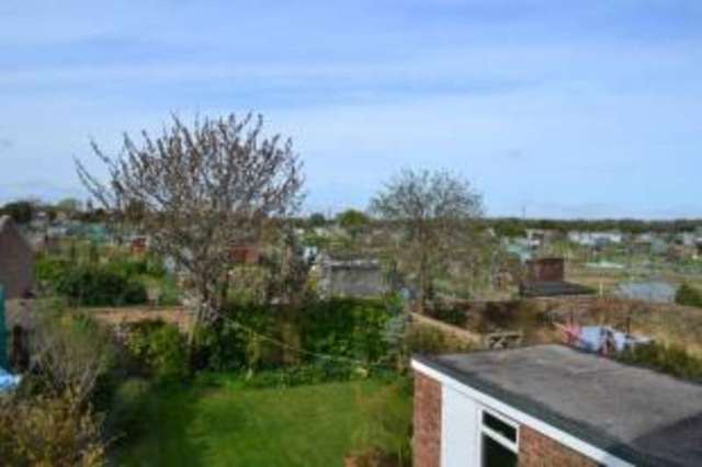 Image of 3 bedroom Detached house for sale in Arcadia Road Burnham-on-Crouch CM0 at Burnham-On-Crouch Essex Burnham-on-Crouch, CM0 8EF