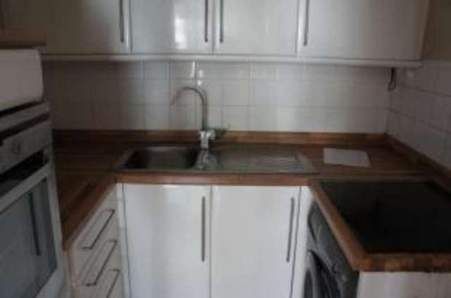  Image of 1 bedroom Flat for sale in Southwell Park Road Camberley GU15 at Camberley Surrey Camberley, GU15 3QQ