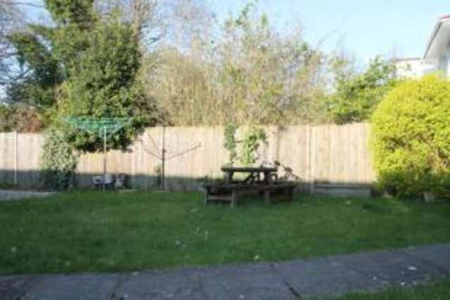  Image of 1 bedroom Flat for sale in Southwell Park Road Camberley GU15 at Camberley Surrey Camberley, GU15 3QQ