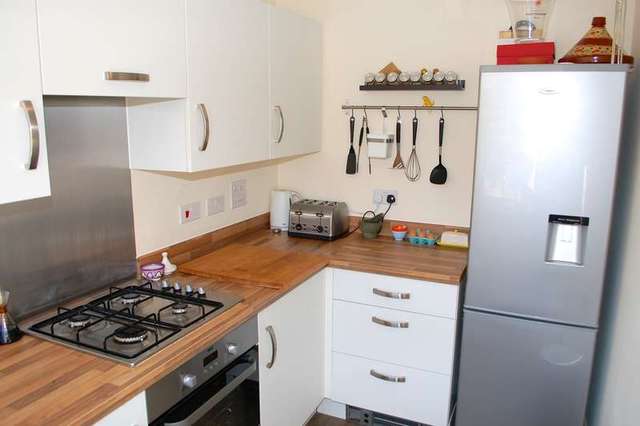  Image of 2 bedroom Flat to rent in Cardinal Place Southampton SO16 at Southampton, SO16 4HN