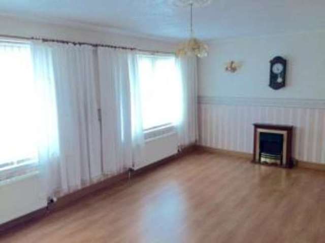  Image of 3 bedroom Terraced house for sale in Carron Court Cambuslang Glasgow G72 at Cambuslang Glasgow Flemington, G72 7YA