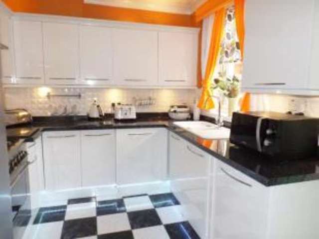  Image of 2 bedroom Semi-Detached house for sale in Castle Chimmins Avenue Cambuslang Glasgow G72 at Cambuslang Glasgow Flemington, G72 8UW