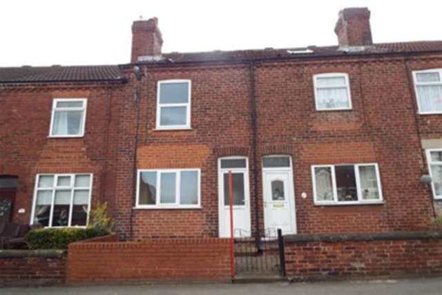  Image of 2 bedroom Terraced house to rent in Cemetery Road Normanton WF6 at Normanton, WF6 2EW