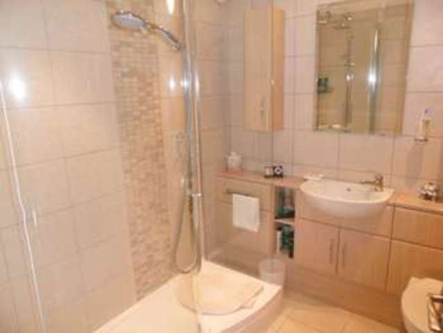  Image of 2 bedroom Flat to rent in Dean Street Marlow SL7 at Dean Street  Marlow, SL7 3BW