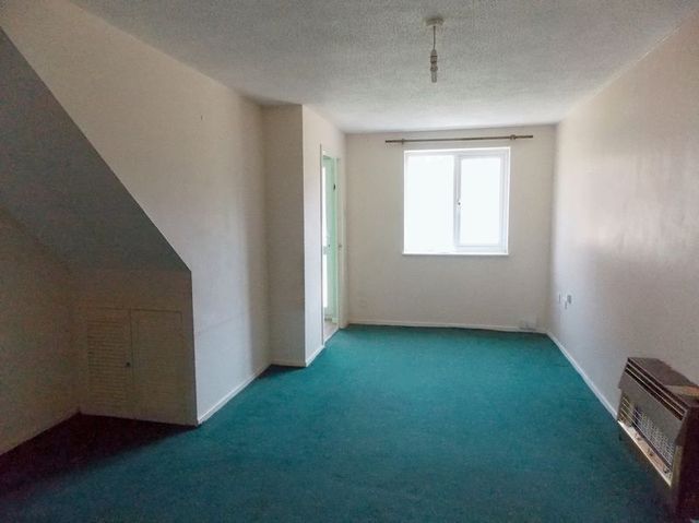  Image of 2 bedroom Terraced house for sale in Chaffinch Avenue Frome BA11 at Chaffinch Avenue  Frome, BA11 2US