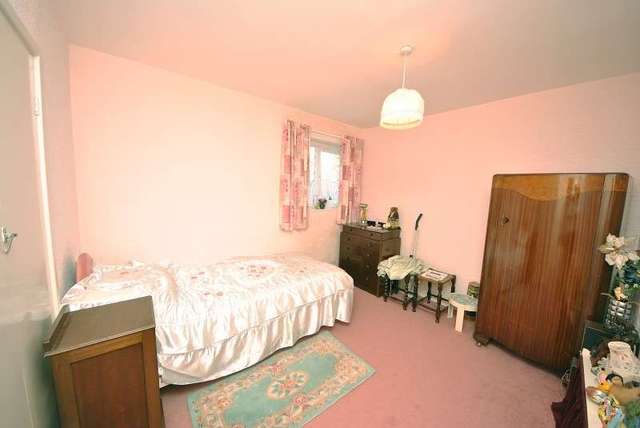  Image of 2 bedroom Ground Flat for sale in Cherry Road Southport PR8 at Cherry Road  Southport, PR8 3RU