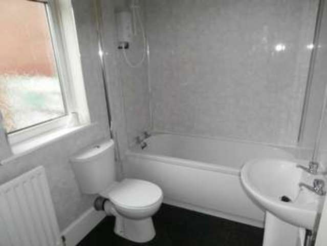  Image of 2 bedroom Flat to rent in Chillingham Road Heaton Newcastle upon Tyne NE6 at Chillingham Road  Newcastle Upon Tyne, NE6 5SD