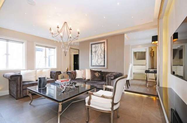  Image of 2 bedroom Apartment for sale in Baker Street London NW1 at Chiltern Court Baker Street London, NW1 5SJ